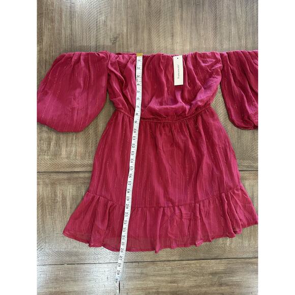 NWT Francesca’s Off The Shoulder Red Wine Shimmer Mini Ruffle Dress Size Medium - Picture 12 of 16